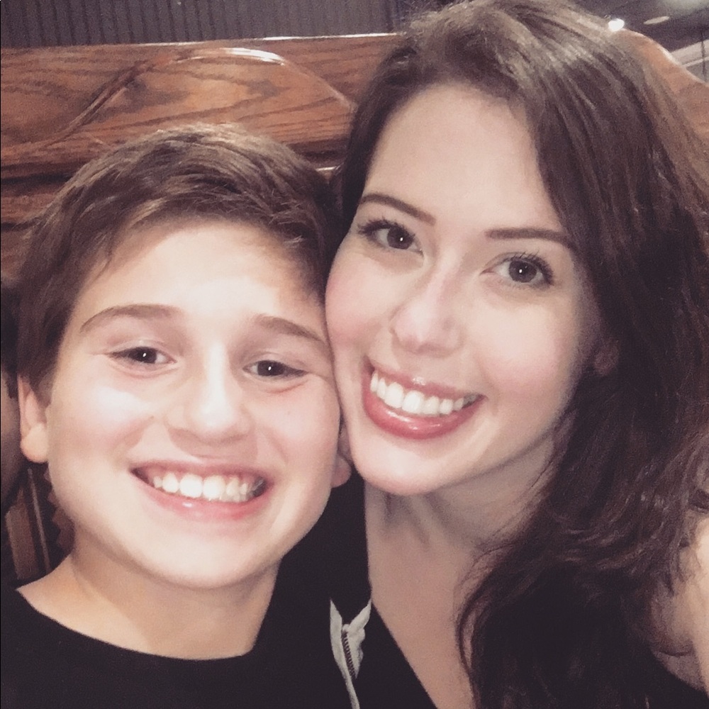 Meet Your Posher, Dani!